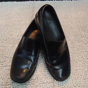 Like New Cole Haan Loafers  size 8M